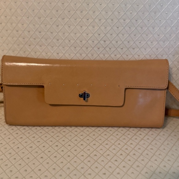 Monsac Tan Leather Minimalist Shoulder Bag. Preowned. - Picture 4 of 14